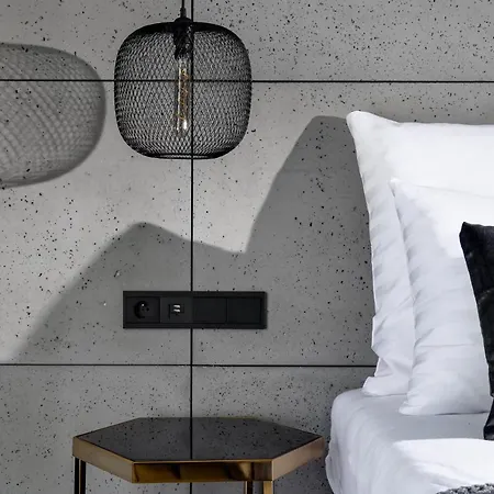 El - Atlas * Познань