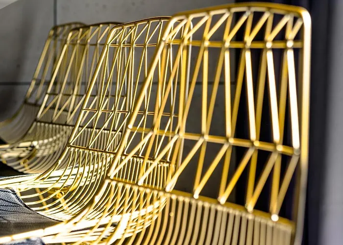 아파트 El - Atlas